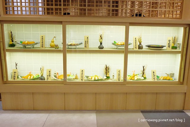 【台中日式餐廳】靜岡勝政日式豬排。道地日式風味,熟成豬排酥脆好吃@中友百貨C棟B2 @飛天璇的口袋