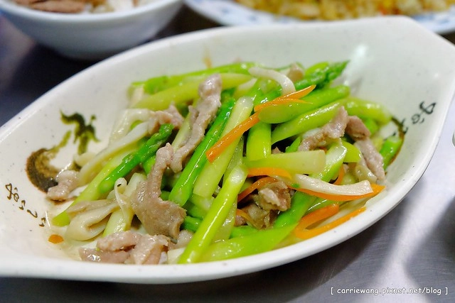 台中太平|原味鴨肉飯.快炒類只要百元上下,太平建材行裡的銅板美食 @飛天璇的口袋