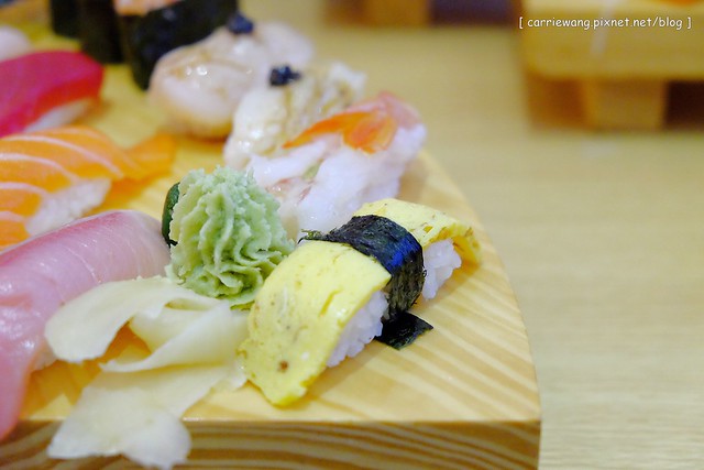 和歌壽司|位於台北火車站附近,中價位的日本料理店,餐點種類選擇性多,綜合握壽司一次品嚐三種口味 @飛天璇的口袋