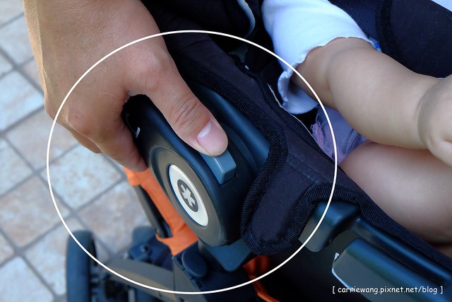 【育兒日記分享】奇帝汽座推車.Kiddy City n’ Move 輕風行推車。歐洲進口兒童推車品牌,時尚輕巧收放容易,可以當推車也可以當汽座,一車兩用非常方便 @飛天璇的口袋