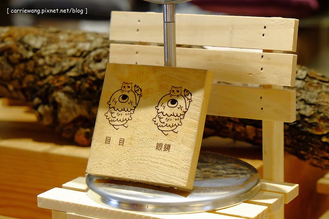 【台中親子餐廳】叉子.ㄨ子輕食館。台中目前最夯最難訂的親子餐廳,環境寬敞大器,外面有一個小沙坑,二樓有文創商品,用餐時段很難訂位 @飛天璇的口袋