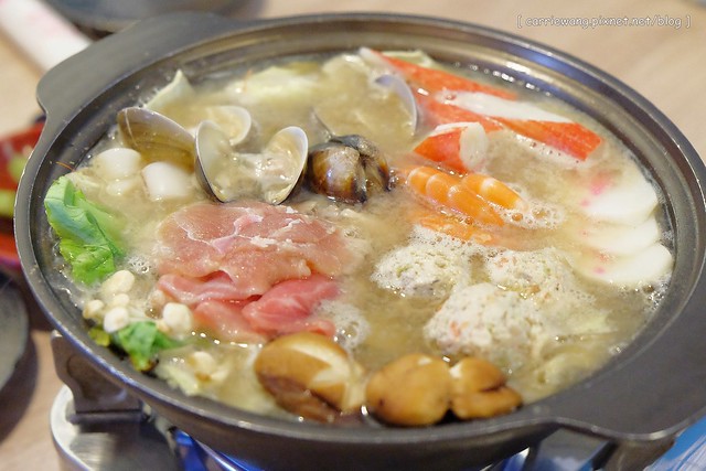 高品之屋日本料理|日本媽媽的愛心便當,平價超值的個人套餐,超卡哇伊的造型壽司,鄰近北屯大坑商圈,食尚玩家有來採訪 @飛天璇的口袋