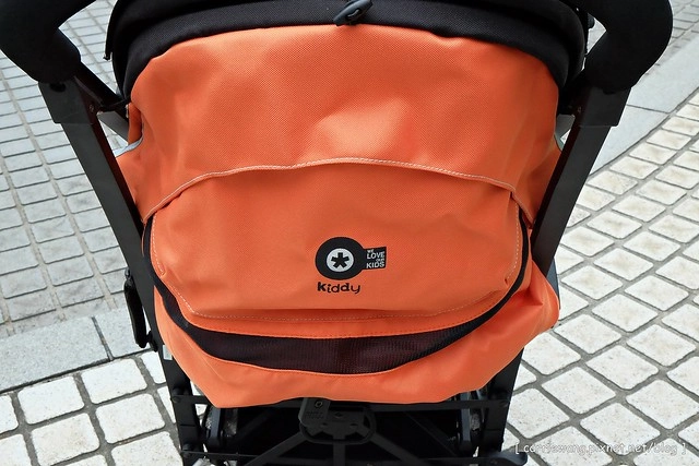 【育兒日記分享】奇帝汽座推車.Kiddy City n’ Move 輕風行推車。歐洲進口兒童推車品牌,時尚輕巧收放容易,可以當推車也可以當汽座,一車兩用非常方便 @飛天璇的口袋