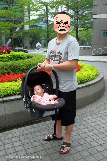 【育兒日記分享】奇帝汽座推車.Kiddy City n’ Move 輕風行推車。歐洲進口兒童推車品牌,時尚輕巧收放容易,可以當推車也可以當汽座,一車兩用非常方便 @飛天璇的口袋