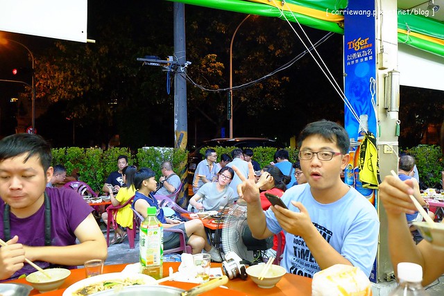 阿奇海鮮現炒:使用當季新鮮海鮮,冬天還有砂鍋魚頭 @飛天璇的口袋