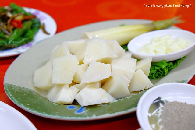 阿奇海鮮現炒:使用當季新鮮海鮮,冬天還有砂鍋魚頭 @飛天璇的口袋
