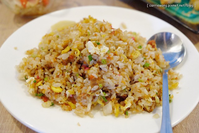 高品之屋日本料理|日本媽媽的愛心便當,平價超值的個人套餐,超卡哇伊的造型壽司,鄰近北屯大坑商圈,食尚玩家有來採訪 @飛天璇的口袋