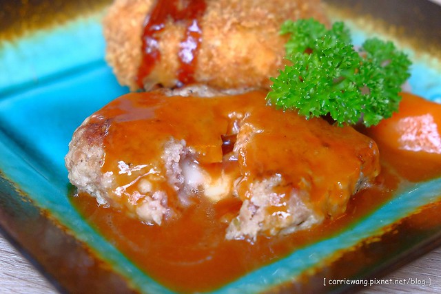 高品之屋日本料理|日本媽媽的愛心便當,平價超值的個人套餐,超卡哇伊的造型壽司,鄰近北屯大坑商圈,食尚玩家有來採訪 @飛天璇的口袋