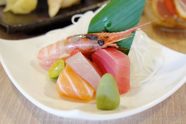 高品之屋日本料理|日本媽媽的愛心便當,平價超值的個人套餐,超卡哇伊的造型壽司,鄰近北屯大坑商圈,食尚玩家有來採訪 @飛天璇的口袋