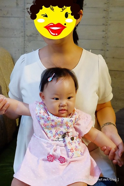 【育兒日記分享】媽咪敗家:寶寶平安符袋.存摺套.寶寶手冊保護套.奶嘴鏈.三角巾(口水巾).背袋口水巾…新生兒彌月禮推薦 @飛天璇的口袋