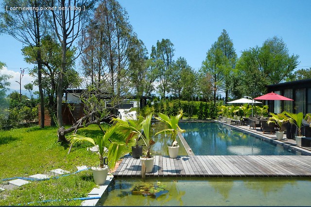 冬山.悠悅光 Aura Villa:超具時尚感的民宿,有庭園游泳池,包棟還可以BBQ,偶像劇《致 第三者》和《搶救21克拉》的拍攝地 @飛天璇的口袋