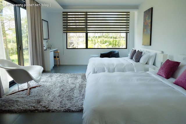 冬山.悠悅光 Aura Villa:超具時尚感的民宿,有庭園游泳池,包棟還可以BBQ,偶像劇《致 第三者》和《搶救21克拉》的拍攝地 @飛天璇的口袋