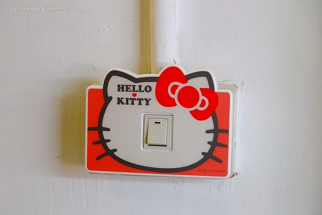 【台中親子餐廳】抱抱廚房。有室內室外兒童遊戲區、沙坑,哺乳室、尿布室,環境很可愛明亮,餐點很天然健康,還有提供寶寶的副食品 @飛天璇的口袋