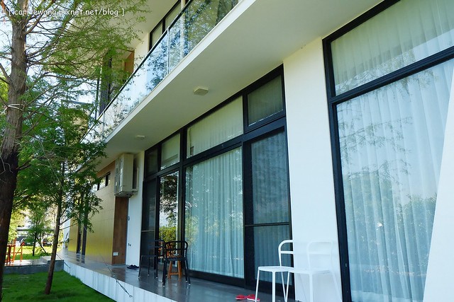 冬山.悠悅光 Aura Villa:超具時尚感的民宿,有庭園游泳池,包棟還可以BBQ,偶像劇《致 第三者》和《搶救21克拉》的拍攝地 @飛天璇的口袋