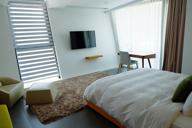 冬山.悠悅光 Aura Villa:超具時尚感的民宿,有庭園游泳池,包棟還可以BBQ,偶像劇《致 第三者》和《搶救21克拉》的拍攝地 @飛天璇的口袋