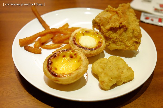 冬山.悠悅光 Aura Villa:超具時尚感的民宿,有庭園游泳池,包棟還可以BBQ,偶像劇《致 第三者》和《搶救21克拉》的拍攝地 @飛天璇的口袋