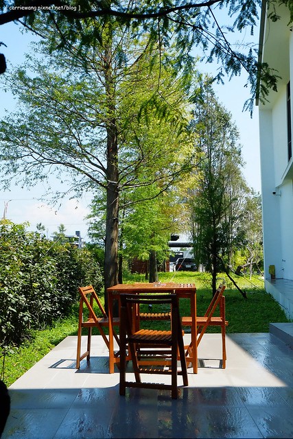 冬山.悠悅光 Aura Villa:超具時尚感的民宿,有庭園游泳池,包棟還可以BBQ,偶像劇《致 第三者》和《搶救21克拉》的拍攝地 @飛天璇的口袋