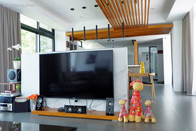 冬山.悠悅光 Aura Villa:超具時尚感的民宿,有庭園游泳池,包棟還可以BBQ,偶像劇《致 第三者》和《搶救21克拉》的拍攝地 @飛天璇的口袋