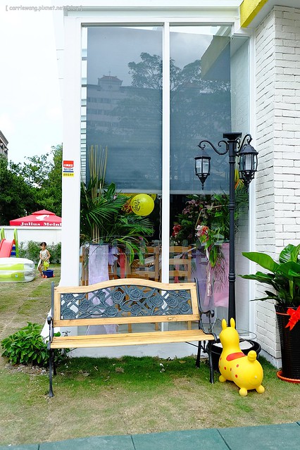 【台中親子餐廳】抱抱廚房。有室內室外兒童遊戲區、沙坑,哺乳室、尿布室,環境很可愛明亮,餐點很天然健康,還有提供寶寶的副食品 @飛天璇的口袋