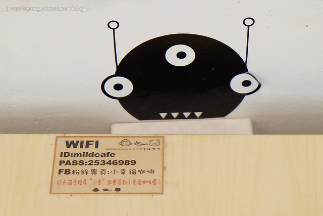 【台中下午茶】小幸福咖啡。位於豐原田野間的小巧咖啡館,裡面有很多可愛的玩偶,生乳酪檸檬起司蛋糕酸V好吃 @飛天璇的口袋