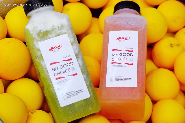 【台中果汁飲料推薦】麻古茶坊。高雄人氣飲料連鎖店進駐台中,新鮮現榨的果汁還看的到果粒,手搖飲料也可以清爽無負擔 @飛天璇的口袋