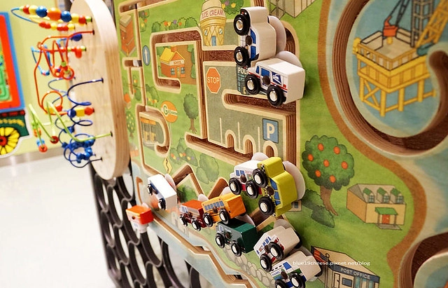 台中美食餐廳推薦。台中百貨公司、商場美食餐廳懶人包:中友百貨、新時代購物中心、廣三SOGO百貨、勤美誠品綠園道、金典綠園道、台中大遠百、新光三越百貨、Tiger City老虎城、LEECO禮客食尚館、豐原太平洋SOGO百貨…各樓餐廳美食資訊 @飛天璇的口袋