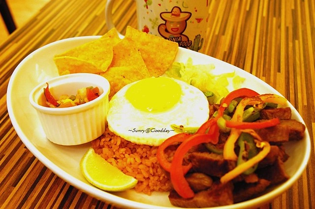 台中美食餐廳推薦。台中百貨公司、商場美食餐廳懶人包:中友百貨、新時代購物中心、廣三SOGO百貨、勤美誠品綠園道、金典綠園道、台中大遠百、新光三越百貨、Tiger City老虎城、LEECO禮客食尚館、豐原太平洋SOGO百貨…各樓餐廳美食資訊 @飛天璇的口袋