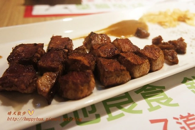 台中美食餐廳推薦。台中百貨公司、商場美食餐廳懶人包:中友百貨、新時代購物中心、廣三SOGO百貨、勤美誠品綠園道、金典綠園道、台中大遠百、新光三越百貨、Tiger City老虎城、LEECO禮客食尚館、豐原太平洋SOGO百貨…各樓餐廳美食資訊 @飛天璇的口袋