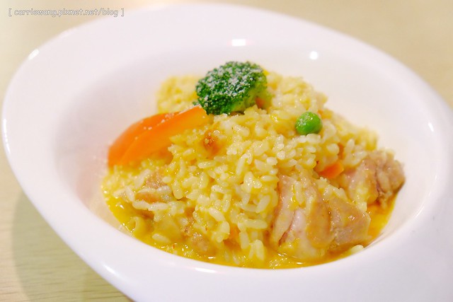 【台中親子餐廳】偶來路Ollu|親子餐廳.兒童攝影。兒童遊樂設施、兒童繪本圖書、專業3D攝影棚、積木區和球池區、還可以包場辦party @飛天璇的口袋