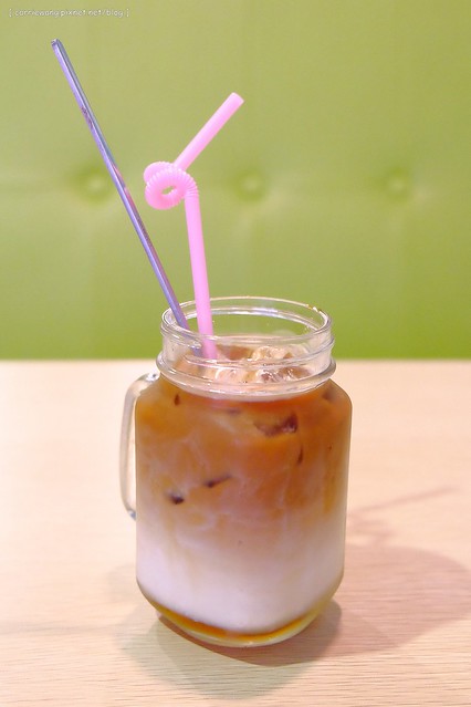 【台中親子餐廳】偶來路Ollu|親子餐廳.兒童攝影。兒童遊樂設施、兒童繪本圖書、專業3D攝影棚、積木區和球池區、還可以包場辦party @飛天璇的口袋