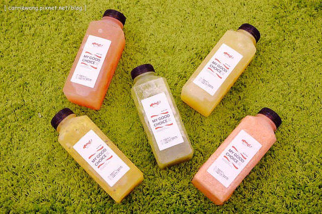 【台中果汁飲料推薦】麻古茶坊。高雄人氣飲料連鎖店進駐台中,新鮮現榨的果汁還看的到果粒,手搖飲料也可以清爽無負擔 @飛天璇的口袋