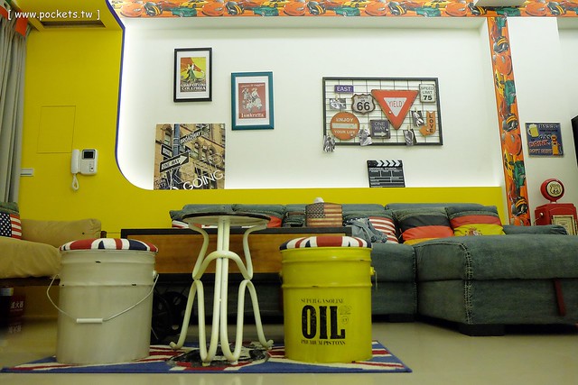 【宜蘭民宿推薦】五結.宜蘭F1特色民宿。假日提供包棟,可以BBQ和開趴,傑克書房天花板是一本大書(贈送一張住宿券抽獎,詳情辦法請看文末) @飛天璇的口袋