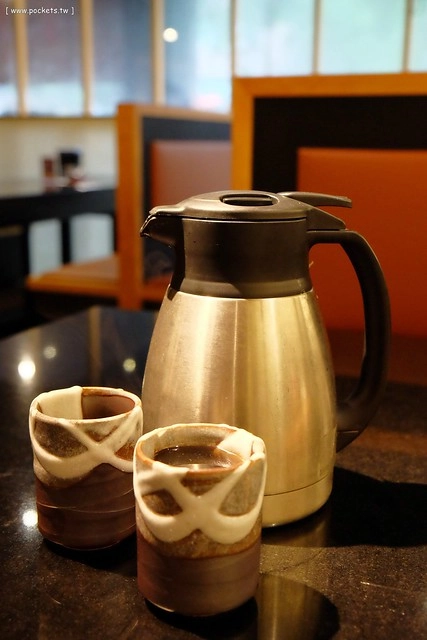 【台中火鍋推薦】潮鍋本家。海鮮新鮮又肥美,牛肉鮮甜又多汁,吃完火鍋之後還有雜炊,搭配Haagen-Dazs冰淇淋 @飛天璇的口袋