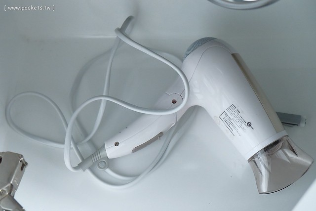 【宜蘭民宿推薦】冬山.金普敦鄉村悠活民宿。入住享有紅酒、飲料、泡麵、餅乾無限使用,黃色小鴨設計者霍夫曼來台休憩,鄉村風格悠閒民宿(文末送沐浴組) @飛天璇的口袋