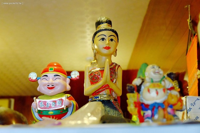 泰馨泰式平價餐館|網友推薦的平價泰式小館,很特別的一間店,從泰式便當到泰式合菜都有提供 @飛天璇的口袋