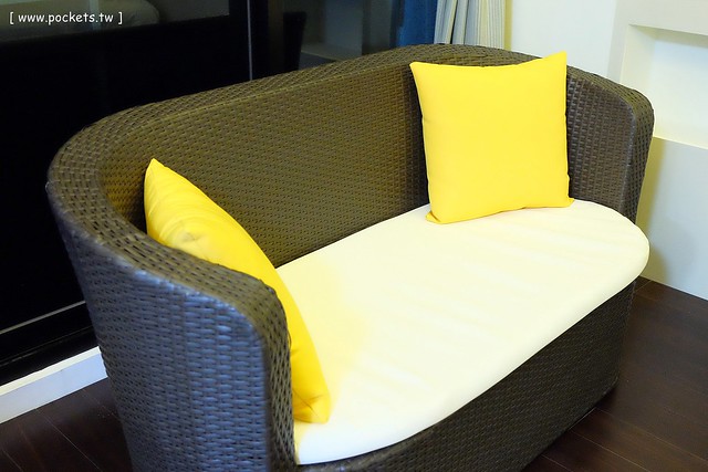 【宜蘭民宿推薦】五結.宜蘭F1特色民宿。假日提供包棟,可以BBQ和開趴,傑克書房天花板是一本大書(贈送一張住宿券抽獎,詳情辦法請看文末) @飛天璇的口袋