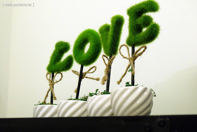 【宜蘭民宿推薦】五結.宜蘭F1特色民宿。假日提供包棟,可以BBQ和開趴,傑克書房天花板是一本大書(贈送一張住宿券抽獎,詳情辦法請看文末) @飛天璇的口袋