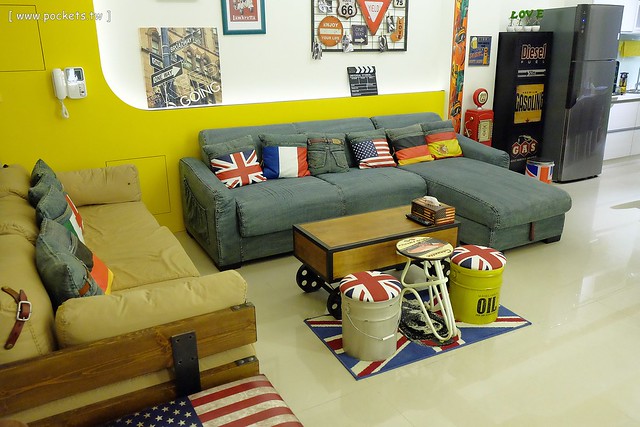 【宜蘭民宿推薦】五結.宜蘭F1特色民宿。假日提供包棟,可以BBQ和開趴,傑克書房天花板是一本大書(贈送一張住宿券抽獎,詳情辦法請看文末) @飛天璇的口袋