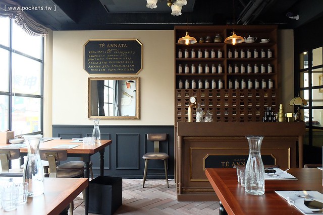 【台中義大利麵】薄多義義式手工披薩.Bite 2 eat@公益店。平價義式餐廳進駐台中,義大利麵和披薩都滿推薦的,裝潢帶有復古歐洲街道氛圍 @飛天璇的口袋