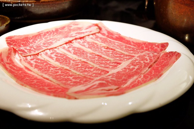 【台中火鍋推薦】潮鍋本家。海鮮新鮮又肥美,牛肉鮮甜又多汁,吃完火鍋之後還有雜炊,搭配Haagen-Dazs冰淇淋 @飛天璇的口袋