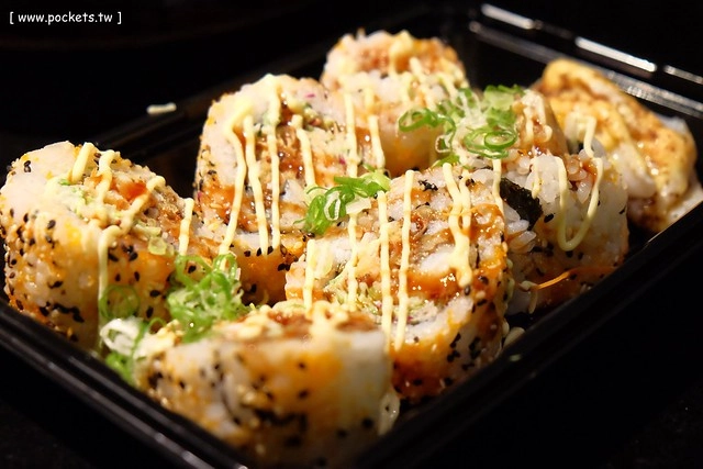 【台中火鍋推薦】潮鍋本家。海鮮新鮮又肥美,牛肉鮮甜又多汁,吃完火鍋之後還有雜炊,搭配Haagen-Dazs冰淇淋 @飛天璇的口袋