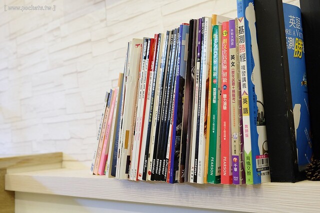 【台中親子餐廳】森林小徑。有賣排餐、漢堡、義大利麵和甜點,二樓有兒童遊戲區,不定期舉辦一系列的親子同樂活動,也是親子友善餐廳 @飛天璇的口袋