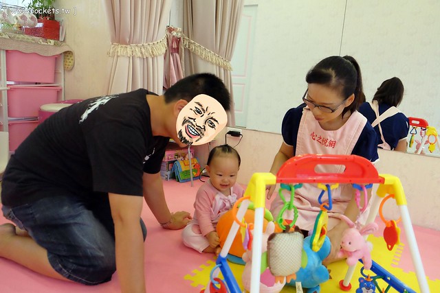 【親子育兒日記】媽媽產後按摩:全職媽媽也可以帶著寶寶一起去按摩,除了媽媽按摩課程之外還有寶寶按摩、孕婦SPA按摩、乳腺炎按摩…課程@心之悅翎產婦小天地 @飛天璇的口袋