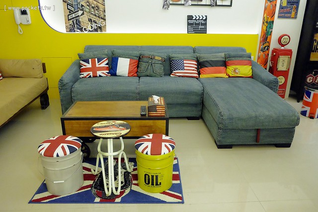 【宜蘭民宿推薦】五結.宜蘭F1特色民宿。假日提供包棟,可以BBQ和開趴,傑克書房天花板是一本大書(贈送一張住宿券抽獎,詳情辦法請看文末) @飛天璇的口袋