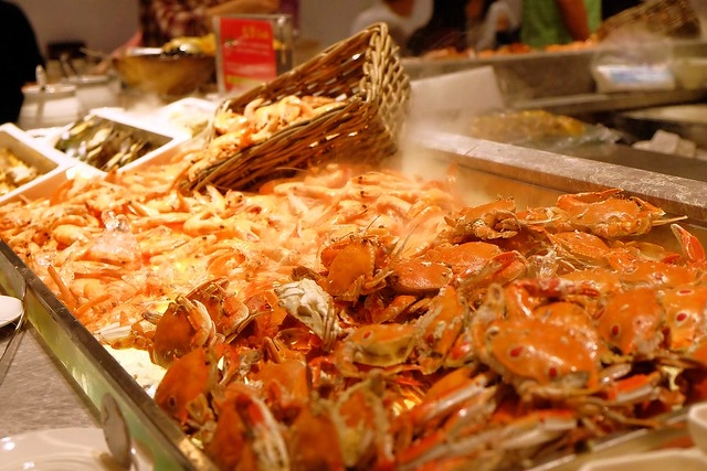 台北漢來海港百匯餐廳@台北SOGO敦化店|20餘種蟹蟳類、7大特色座位區、Prime級美國牛肉、珠寶櫃般的甜點 @飛天璇的口袋