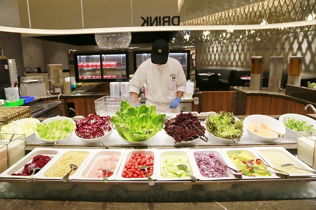 台北漢來海港百匯餐廳@台北SOGO敦化店|20餘種蟹蟳類、7大特色座位區、Prime級美國牛肉、珠寶櫃般的甜點 @飛天璇的口袋