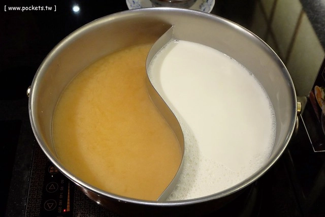 【台中火鍋推薦】潮鍋本家。海鮮新鮮又肥美,牛肉鮮甜又多汁,吃完火鍋之後還有雜炊,搭配Haagen-Dazs冰淇淋 @飛天璇的口袋