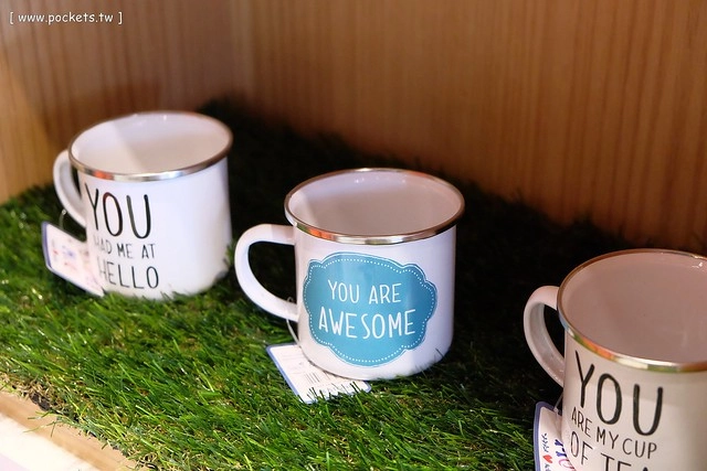 【台中親子餐廳】小樂圓.Oden Good日式親子餐廳。有二樓高的旋轉溜滑梯、室外沙坑、童書繪本、親子廁所,沒有哺乳室也沒有尿布檯 @飛天璇的口袋