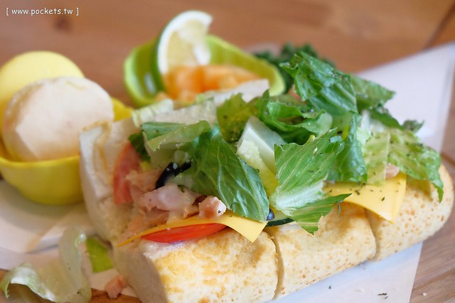 【台中親子餐廳】大樹先生的家親子餐廳@台中崇德店。學齡前兒童的夢幻天堂:極光馬戲球池、小木馬、小廚房、樹屋、沙坑、泡泡棚、哺乳室、尿布檯,票選全台十大必訪的親子餐廳第一名 @飛天璇的口袋