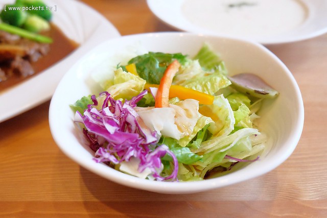 【台中親子餐廳】大樹先生的家親子餐廳@台中崇德店。學齡前兒童的夢幻天堂:極光馬戲球池、小木馬、小廚房、樹屋、沙坑、泡泡棚、哺乳室、尿布檯,票選全台十大必訪的親子餐廳第一名 @飛天璇的口袋